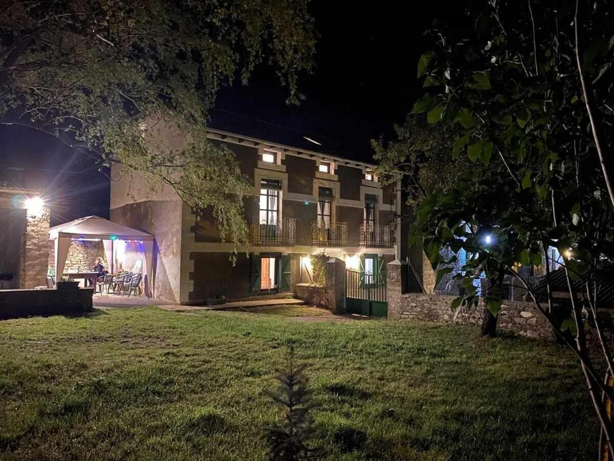 Villa Rosalia 比利亚努亚 外观 照片